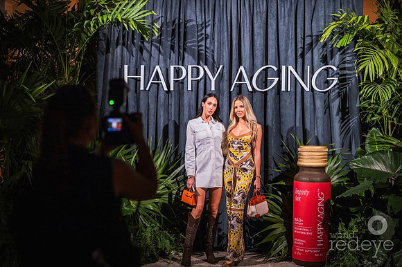 Jocelyn Specter & Nicole Rapps