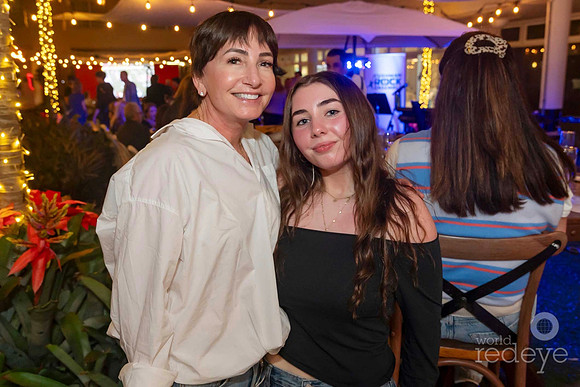 Lisa Arvin & Lilly Arvin
