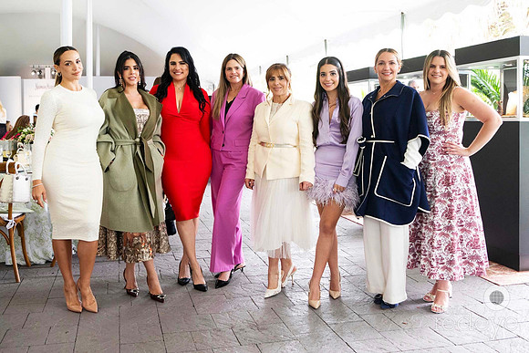 Gretel Jardon, Jenisbel Acevedo, Sisi Del Rey, Diane Rojas, Yenin Acevedo, Jennifer Acevedo, Kesia Diego, & Dayana Rojas