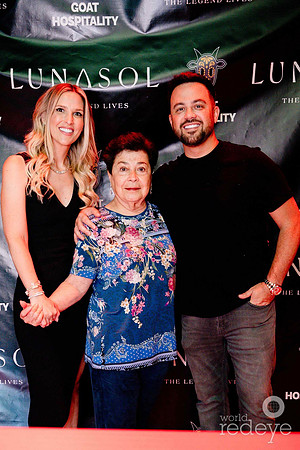 Lisa, Elena, & Derek Gonzalez