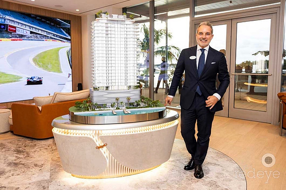 Claudio Console