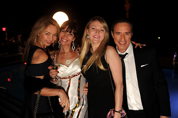 Albina Nova, Natalia Rassypninskaya, Olga Smolinska, & Ian Reisner