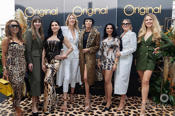 Sara Talebi, Mariia Otte, Dana Vargoiva, Tatsiana Maltseva, Marta Bloom, Mira Hanna, Mimi Pesic & Lena Palmier