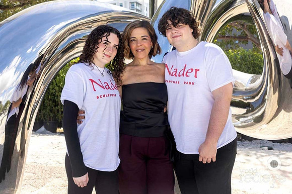 Courtney Reveiz, Maria Caro Alonso, & Santiago Rodriguez