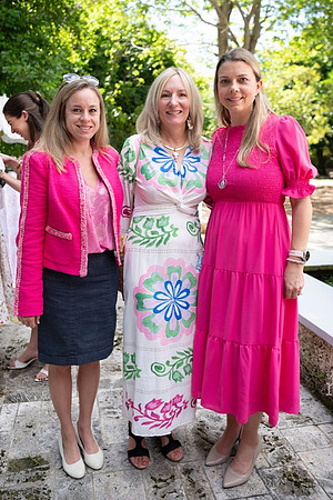 Naomi Dempsey, Lisa Magalian, & Lauren Carcas