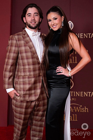 Jarod & Alexa Malnik