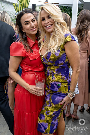 Gina Canoniga & Maya Ezratti