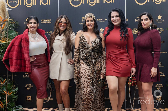 Lissete Hermida, Vivian Mendez, Jenisbel Acevedo, Sissi del Rey & Nilda Estevez
