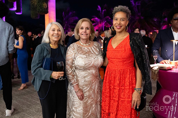 Dianne Grob, Aida Levitan, Marie Vickles, & Alexandre Arrechea