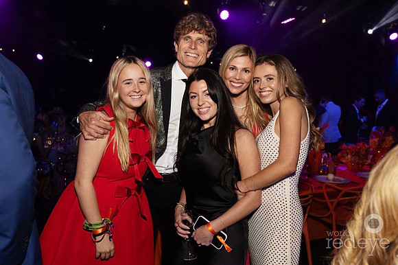 Maggie Quinn, Anthony Shriver, Maddy Schnider, Catherine Anne Hennessy, & Chessy Shriver