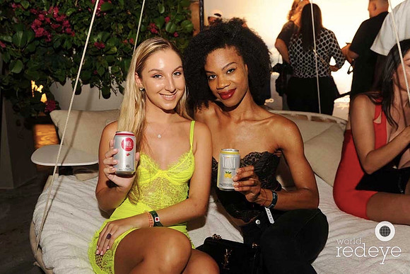Jennifer Czerwinski & Karribean