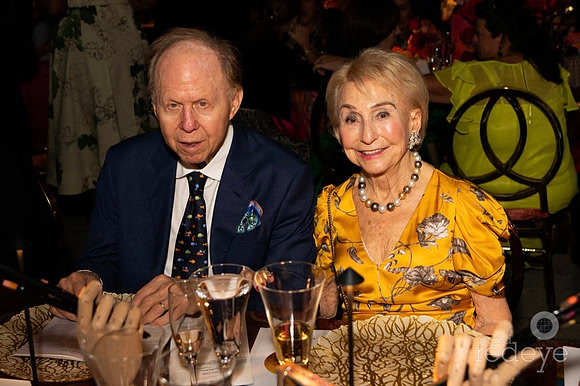 Robert & Diane Moss