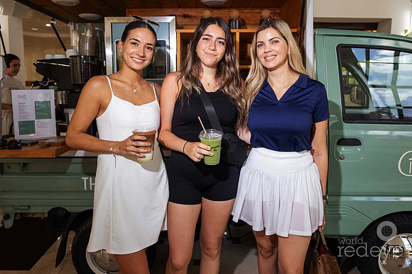 Lara Dragonetti, Constanza Ardiles, & Eyvis Mendoza