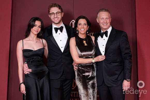 Eliana Goodbeer, Ari, Laura & Judd Zebersky