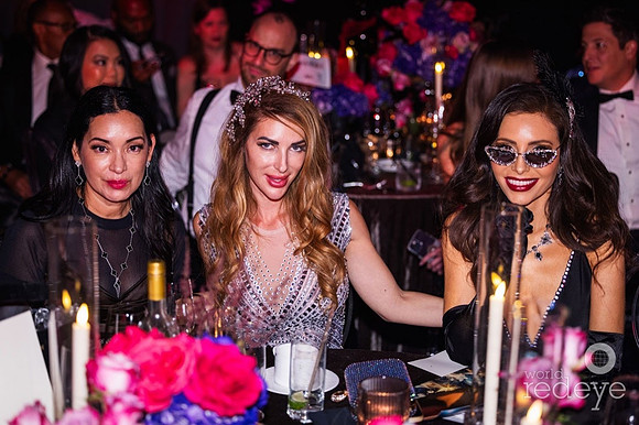 Yvonne Rosemeier, Ada da Silva, & Caitlin Collins