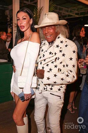 Kateryna Entenmann & James Goldstein