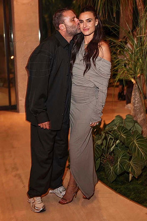 David & Isabela Grutman