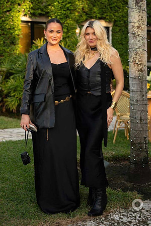 Amelia Riley & Nicolette Eisenreich