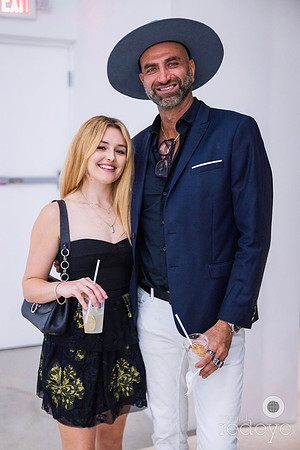 Isabella Almeida & Mani Zarrin