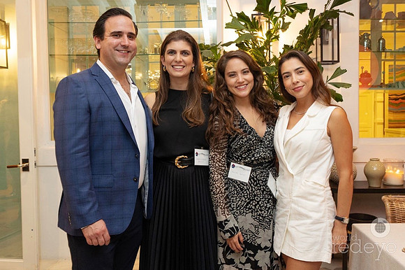 Diego Zamora, Maria Elena Bahaia, Melissa Gomez & Stephanie Velasco